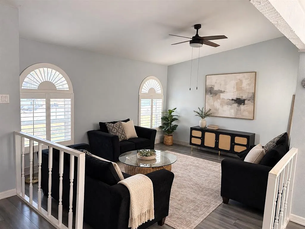 3 bed, 2.5 bath, 1868 sqft, $2,400 — Photo 4
