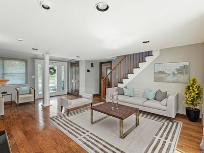 140 W Greenbrook Rd, North Caldwell, NJ, 07006