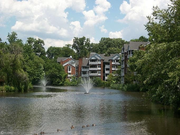 1st image of 3152L Covewood Ct