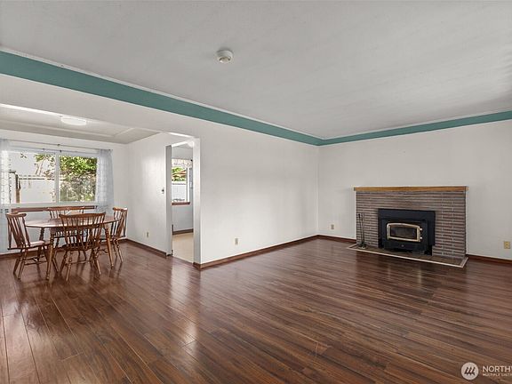 2nd image of 10507 Earley Avenue SW