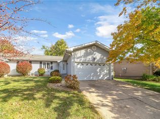 1450 W Masters Ln, Decatur, IL 62521