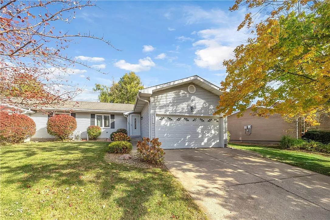 1450 W Masters Ln photo 1