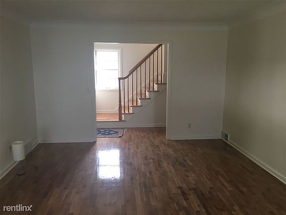 5th image of 521 S Verlinden Ave