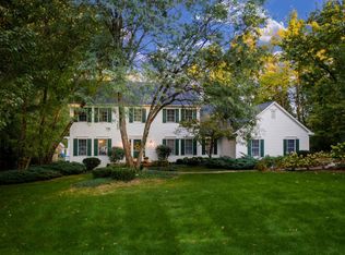 2911 Covington Hollow Trl, Fort Wayne, IN 46804