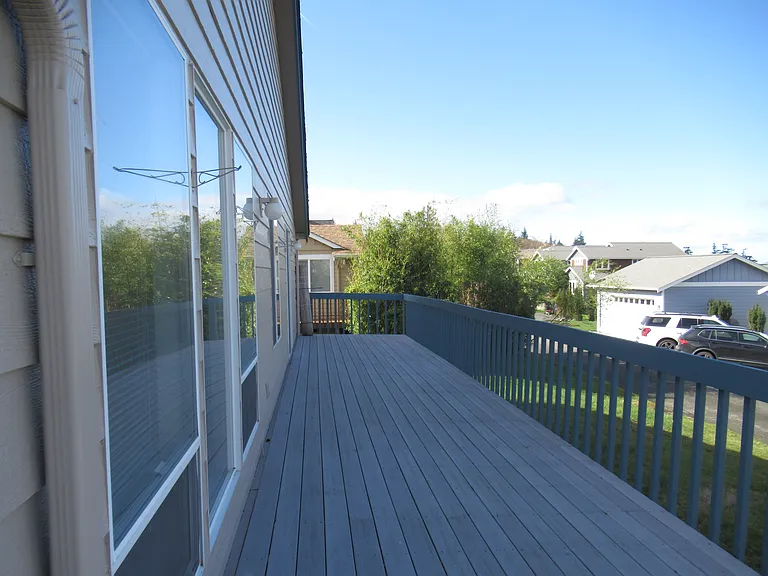 3812 W 3rd St — Photo 3