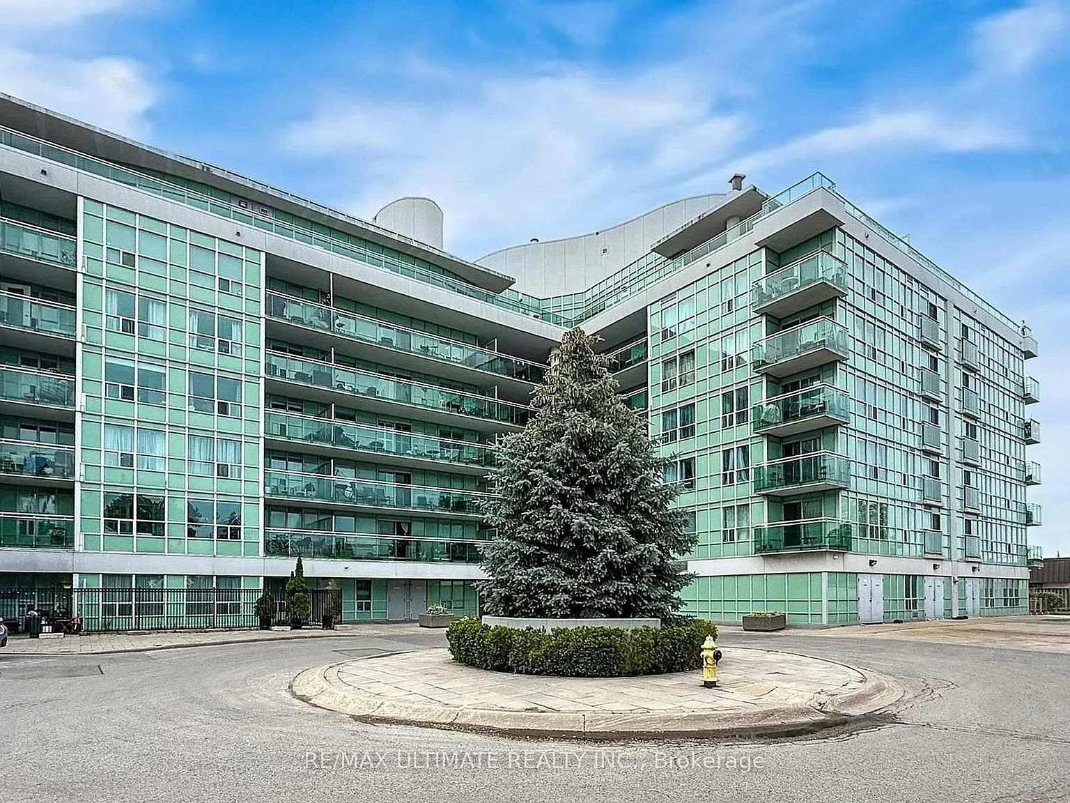 2 bed, $2,950 — Photo 1