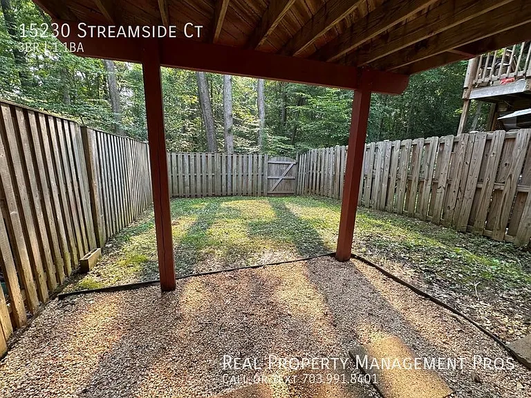 15230 Streamside Ct — Photo 22