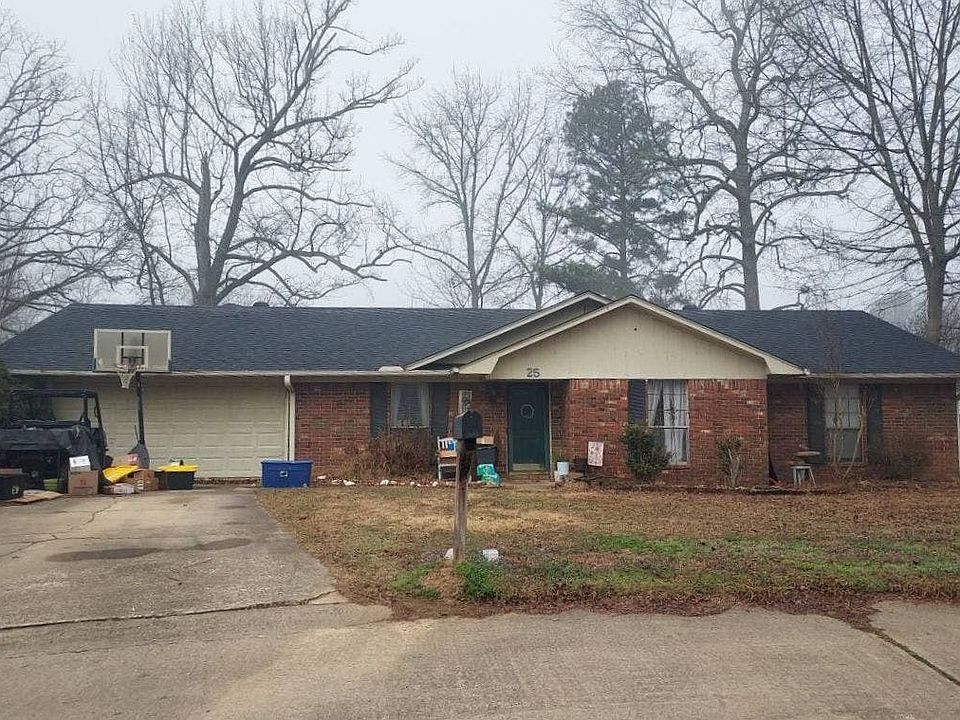1st image of 25 Sandstone Dr