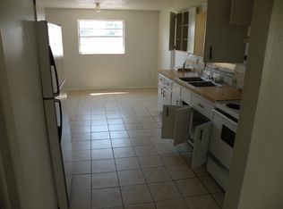 751 Veronica S Shoemaker Blvd, Fort Myers, FL 33916