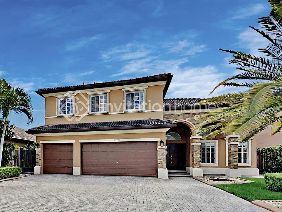 15656 SW 15th Ter