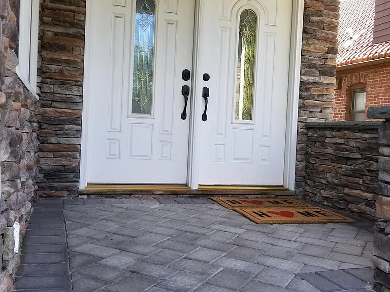 Alpine Ave — Photo 31