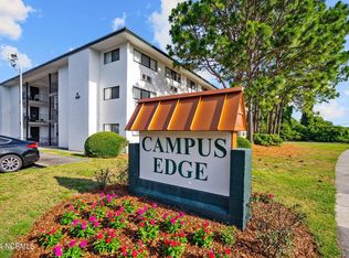 452 Racine Dr #G305, Wilmington, NC 28403
