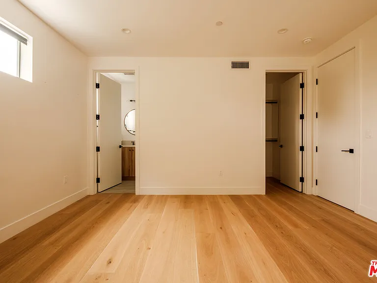 760 N Arthur Rd — Photo 22