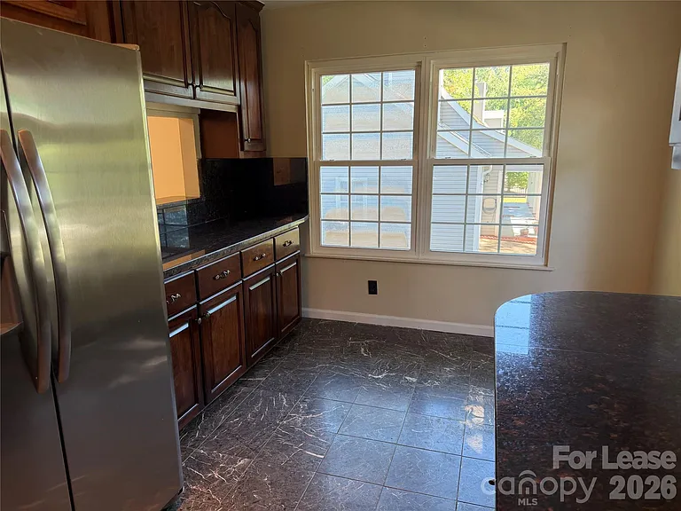 379 Schad Ct SW — Photo 3