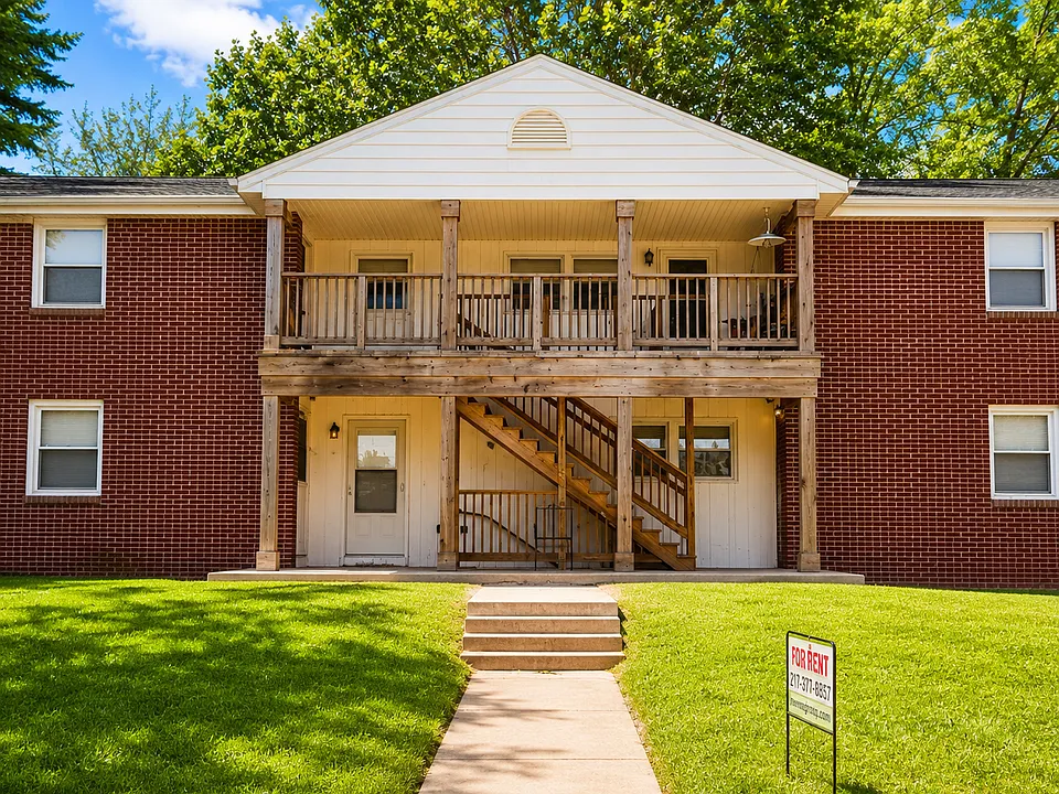 403 Ellen Ave #7