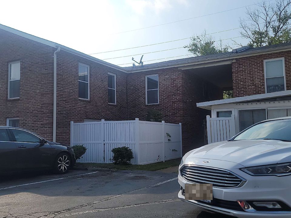 2nd image of 11914 Gravois Rd APT 6