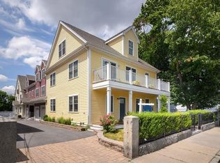9 Park St #1, Boston, MA 02136