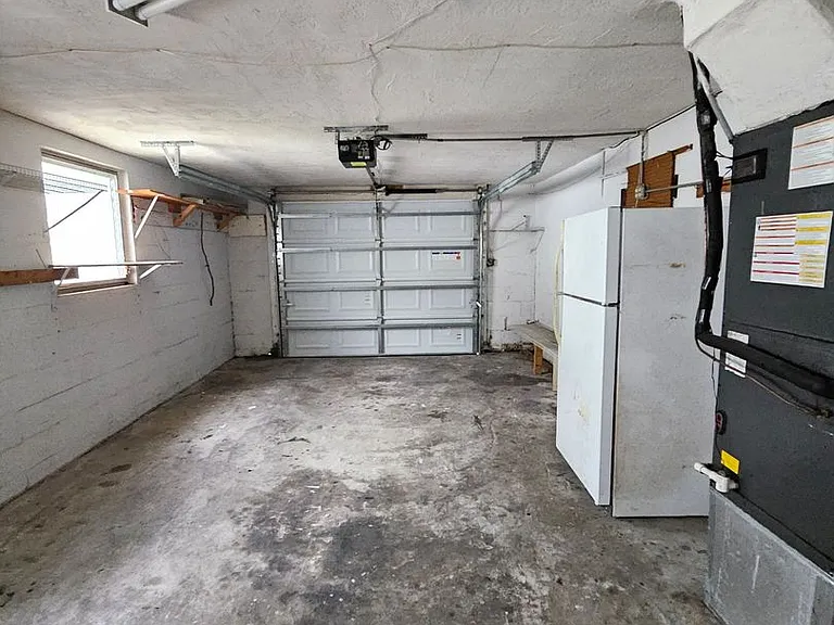 4715 Madison St — Photo 23