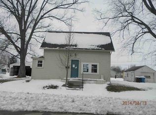 411 E Green St, Butler, IN 46721