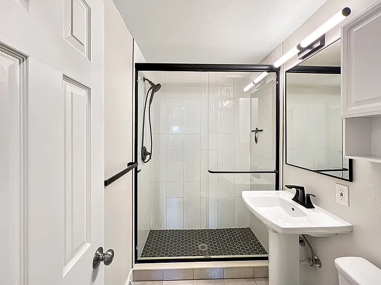 10350 W 13th Ave — Photo 14