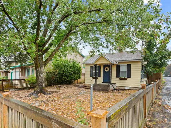 4905 SE 104th Ave, Portland, OR 97266