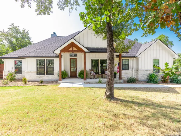 257 Cibolo Way, La Vernia, TX 78121