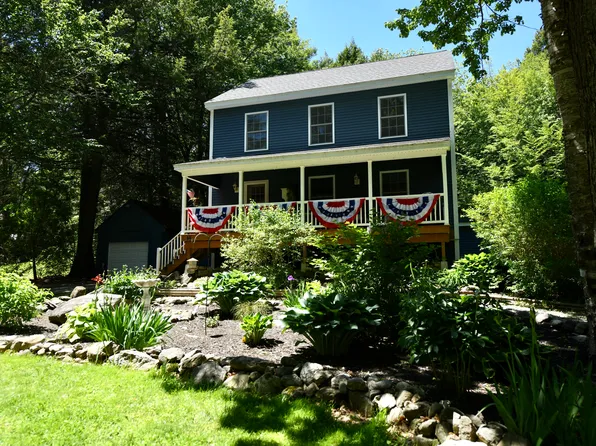 54 Lakeside Dr, Windham, ME 04062