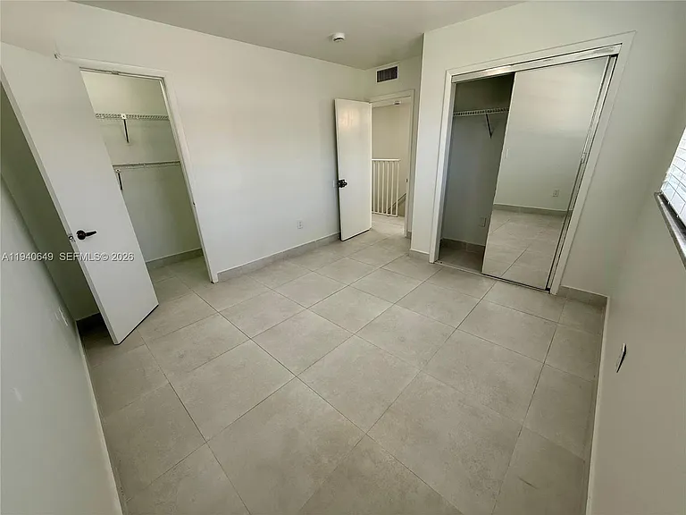 20 SW 108th Ave #7-F — Photo 4