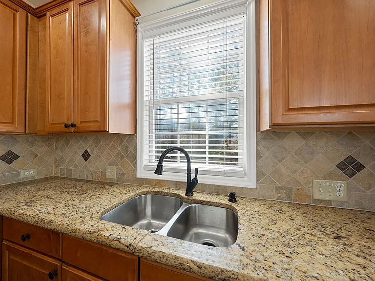 101 Palmwood Ct — Photo 20