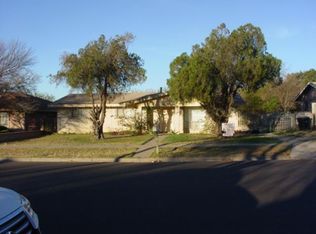 1221 N Bibb Ave, Eagle Pass, TX 78852