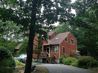 665 Maureen Cir, Burrillville, RI 02839