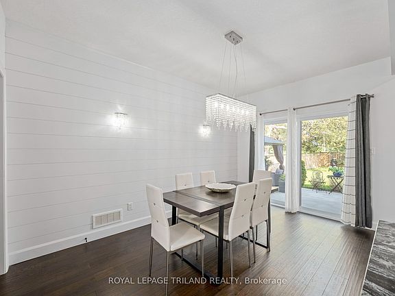 5th image of 21 Armstrong St