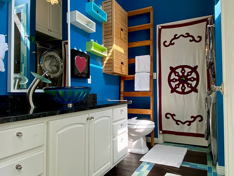 3203 Loyola Ln — Photo 23