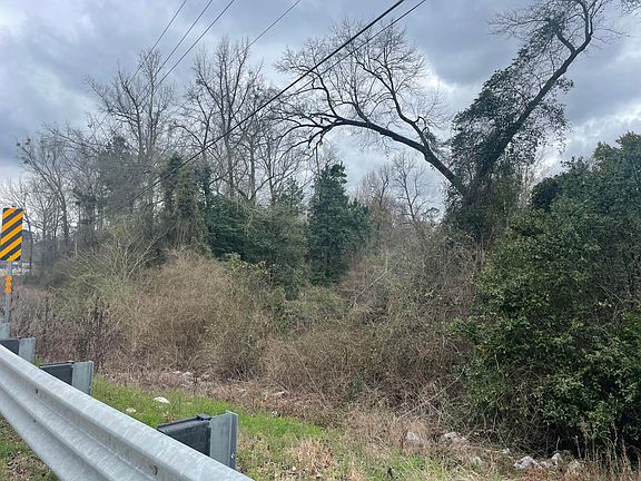 3rd image of 3973 Old Waynesboro Road