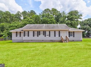 501 E 4th St, Springfield, GA 31329