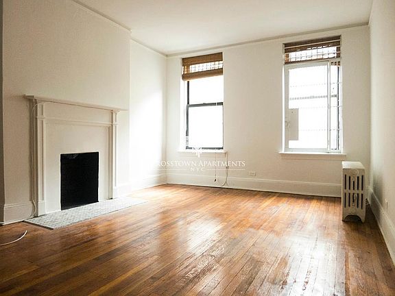 4th image of 213 W 18th St #1F