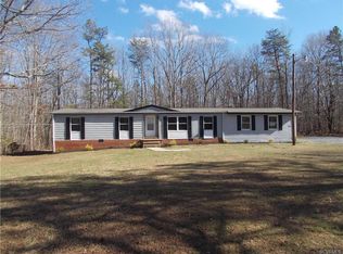 798 Oakland Rd, Louisa, VA 23093