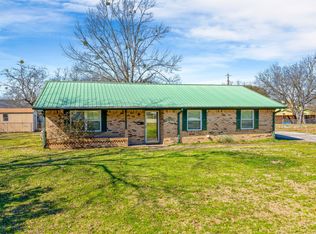 1018 Wynne Rd, Wills Point, TX 75169
