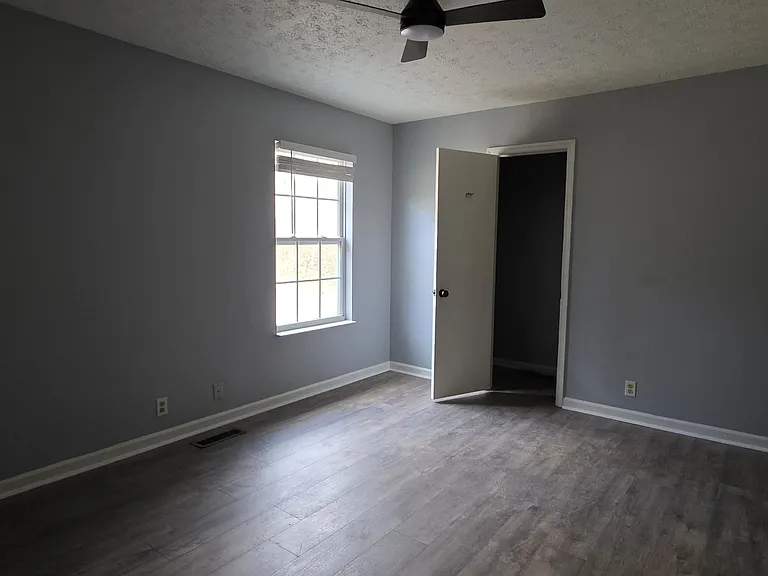 2323 Ilolo St #1 — Photo 12