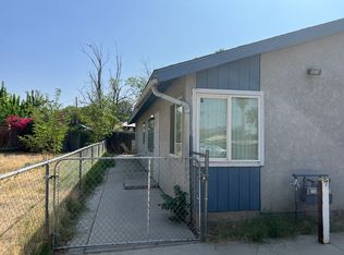 2205 Wilshire Aly, Bakersfield, CA 93305