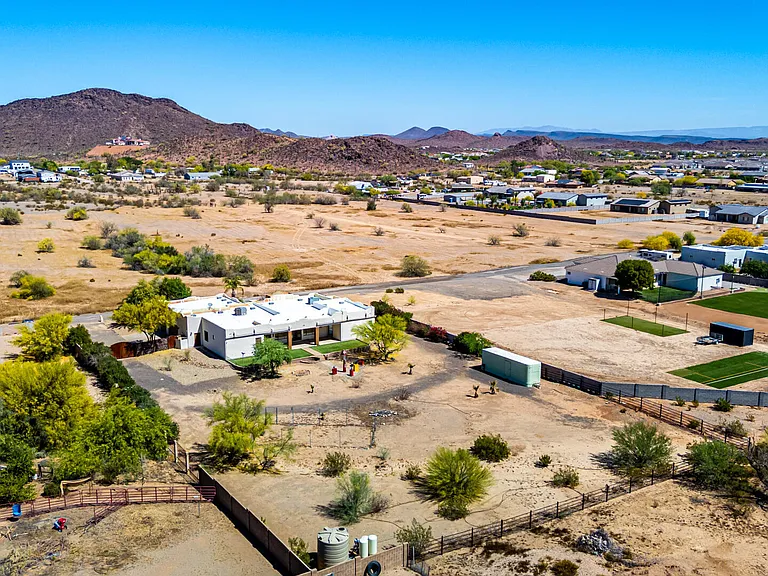 15225 W Frontier Dr — Photo 48