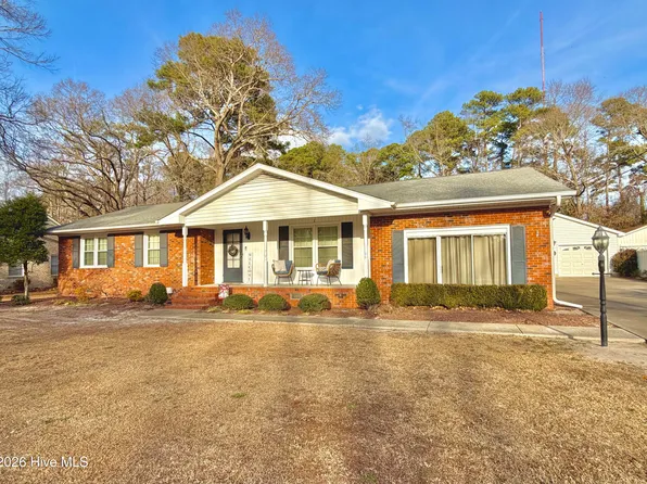 1801 Crestview Street, Kinston, NC 28504