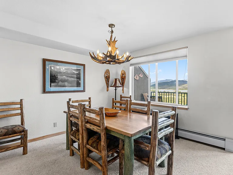 980 Lakepoint Dr — Photo 5
