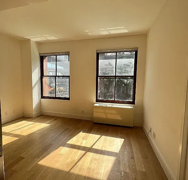 254 Front St #3C — Photo 7