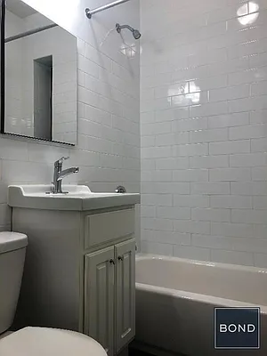 Rented by Bond New York | media 5