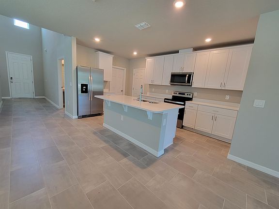 5th image of 5265 Sanders Oak Trl