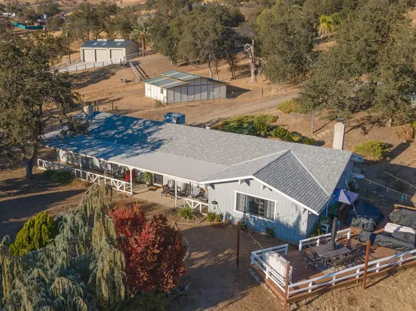 6652 Lupine Dr, Sanger, CA 93657