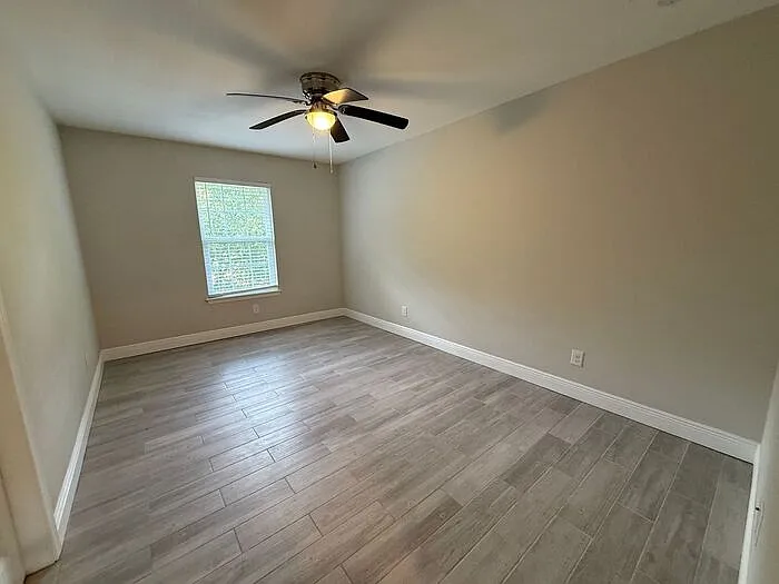 3238 Redwood Ln — Photo 15