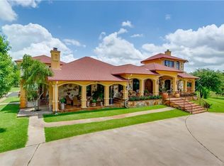 711 Old Antioch Rd, Smithville, TX 78957