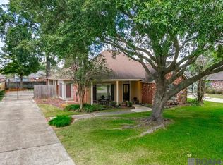 9141 Gary St, Denham Springs, LA 70726